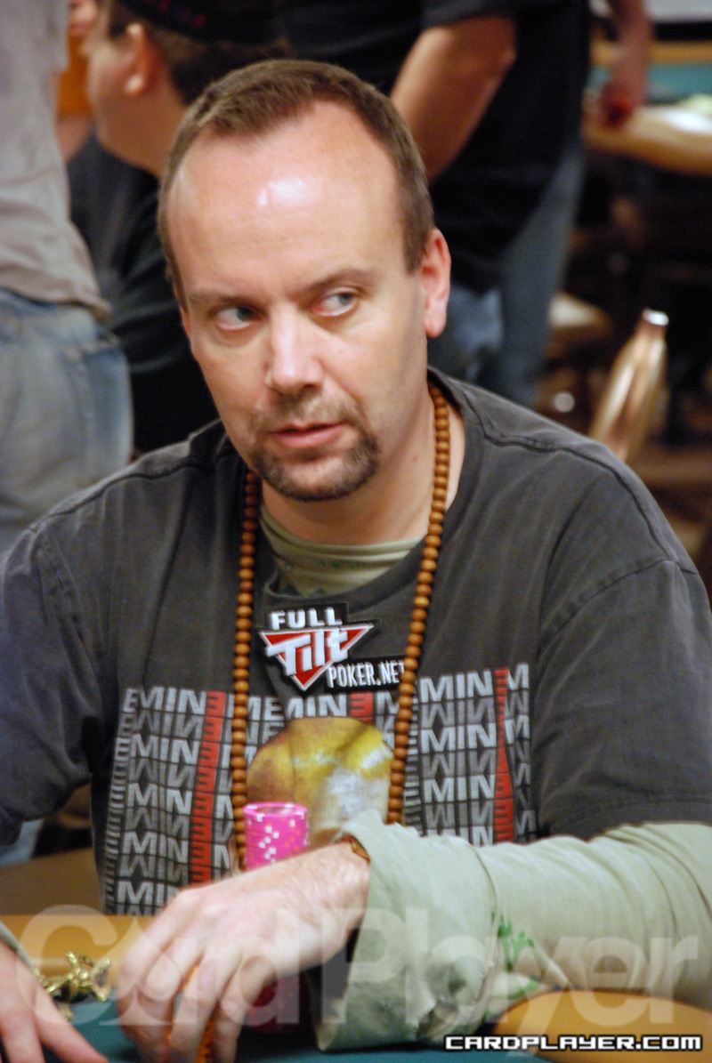 1747753915_original_AndrewBlack_WSOP_EV6_day2.jpg