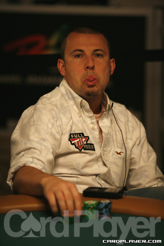 1747754012_original_JoeSebok_WSOP_EV7_Day1.jpg