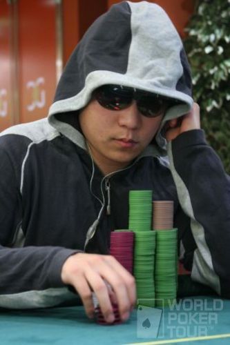 Steve Sung as Chipleader Day 3 Spanish Poker Championship