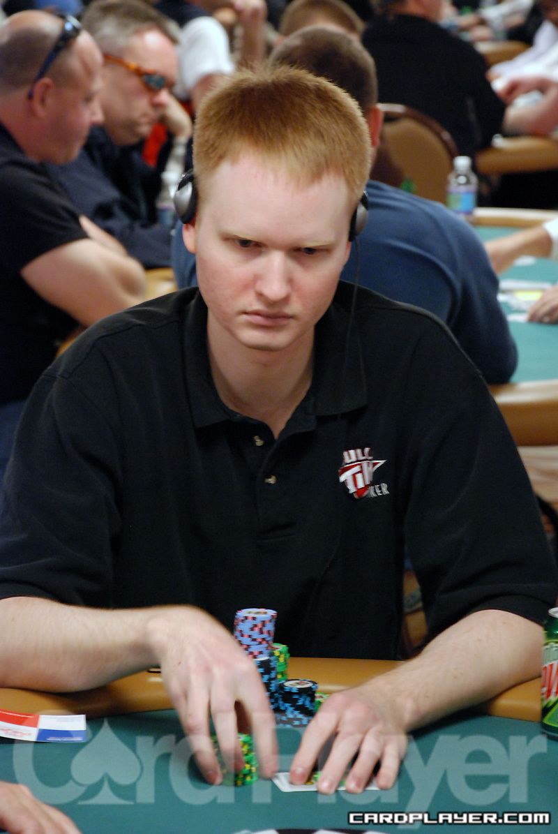 1747754138_original_JonTurner_WSOP_EV12_Day1.jpg