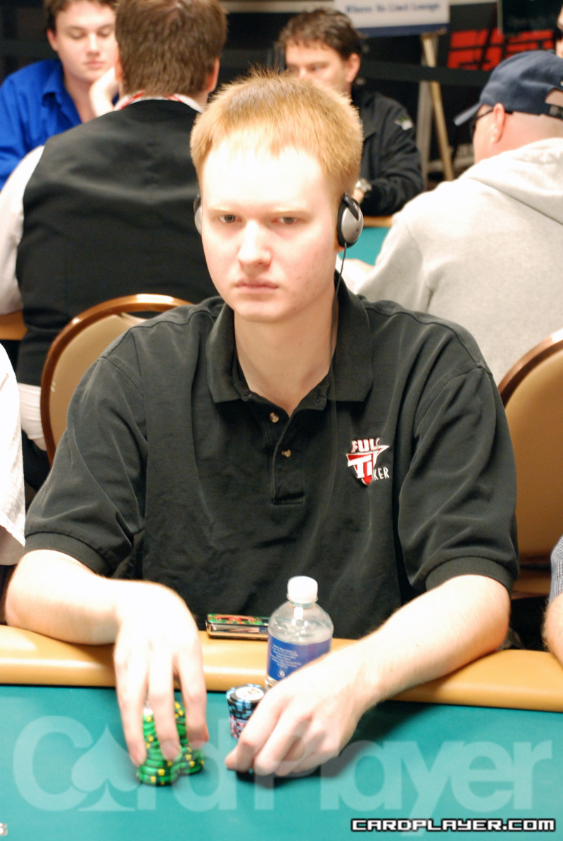 1747754140_original_JonTurner_WSOP_EV38_Day1.jpg