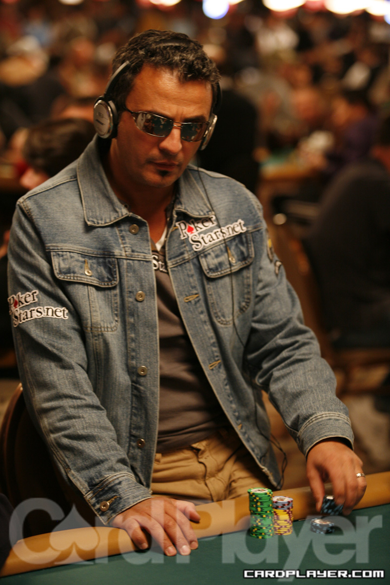 1747754236_original_JoeHachem_WSOP_EV45_Day1.jpg
