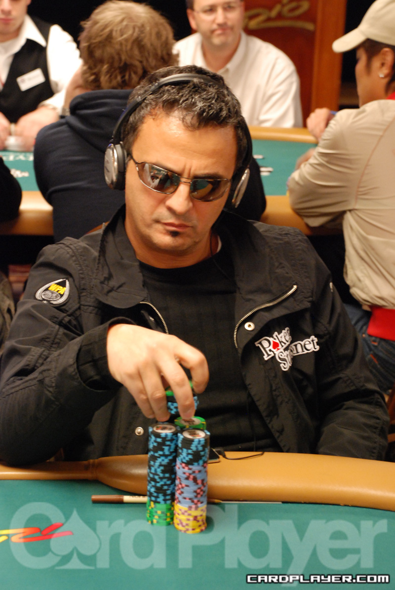 1747754237_original_JoeHachem_WSOP_EV37_Day1.jpg