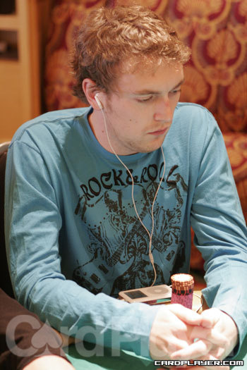 1747754255_original_carlolson.jpg