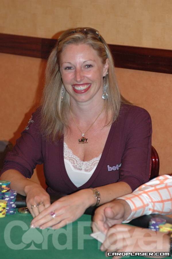 1747754623_original_Monica.jpg
