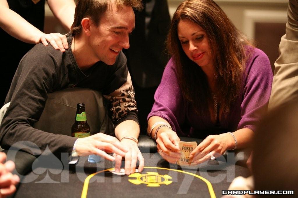 1747754772_original_merri_playing_poker.jpg