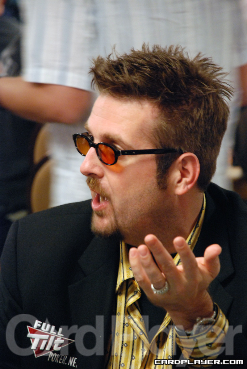 1747754893_original_RobertWilliamson_WSOP_EV6_day2.jpg