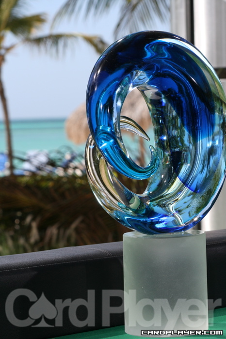 1747755293_original_Trophy_Loudvision.jpg