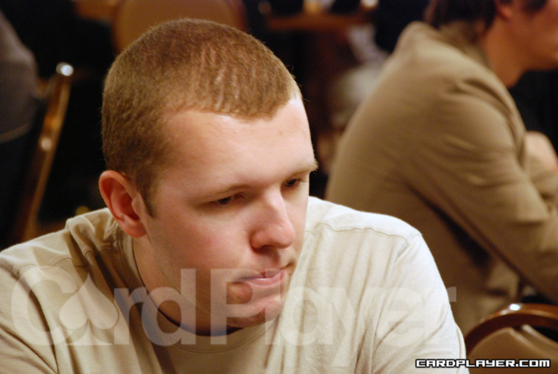 1747755415_original_IanJohns_WSOP_EV8_Day1.jpg