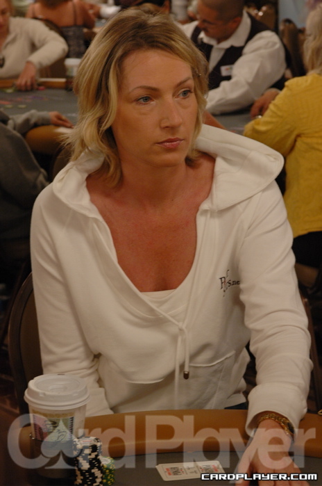 1747755900_original_Thater_Katja.JPG