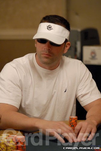 1747755940_original_EV32_Joel_Nichols.jpg
