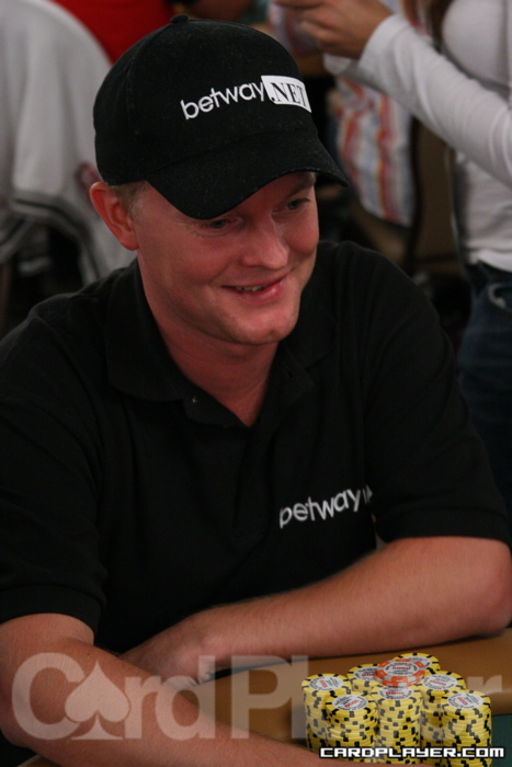 1747756354_original_Rwskonnen_Aki.jpg