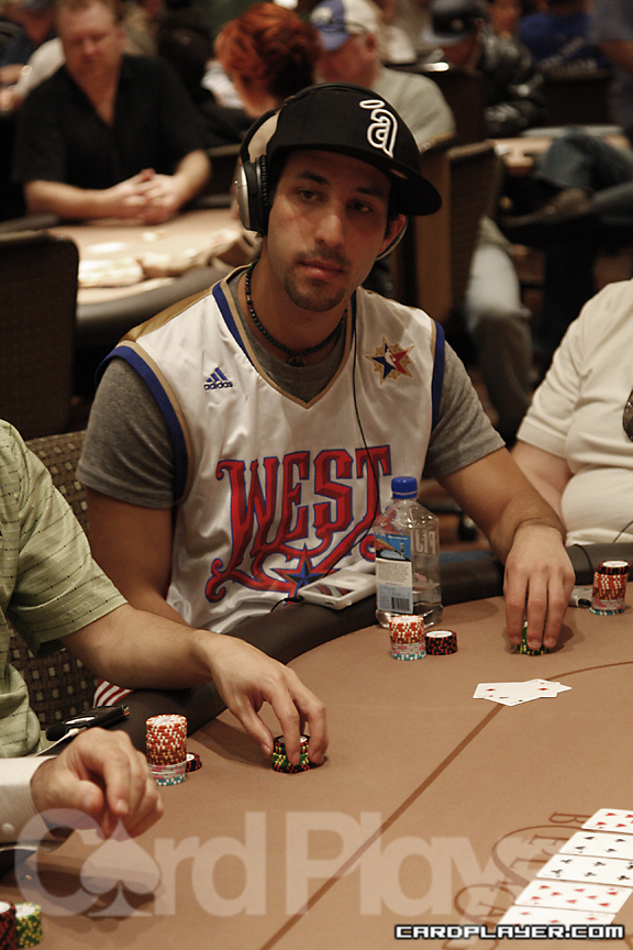 1747756716_original_Alec_Torelli_11.jpg