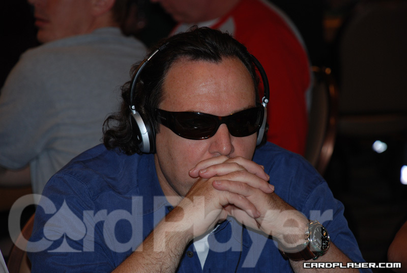1747757112_original_EricHershler_WSOPEV3_Day1.jpg