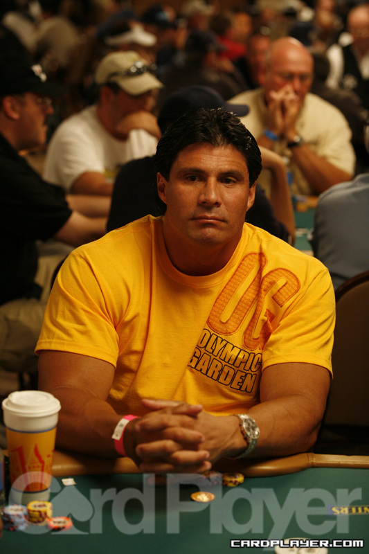 1747757439_original_JoseCanseco_WSOP_EV55_Day1C.jpg