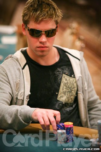 1747757644_original_Elliot_Smith.jpg