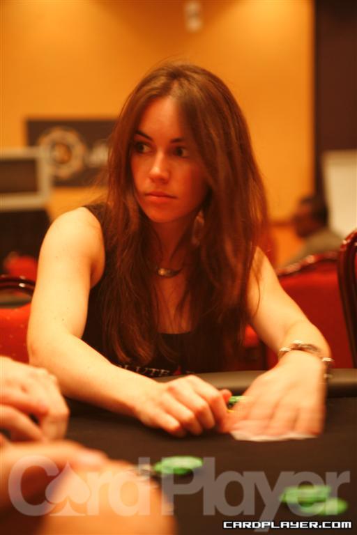 1747757937_original_LivBoeree1.JPG