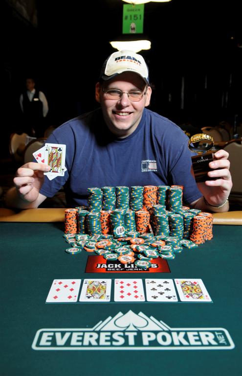 1747759026_original_Tony_Veckey_EV54_Champion_EV54_Final_Table_IDS_4770_IMPDI_IMPDI_Large_.jpg