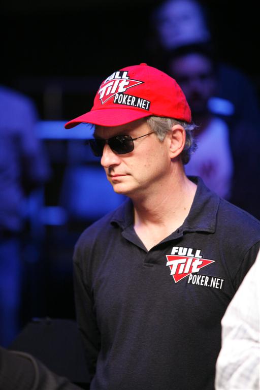 1747759102_original_StevenBegleiter4_Large_.JPG