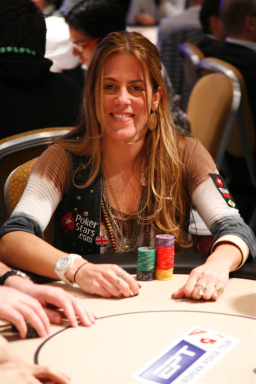 1747759185_original_MariaMayrinck_Large_.JPG