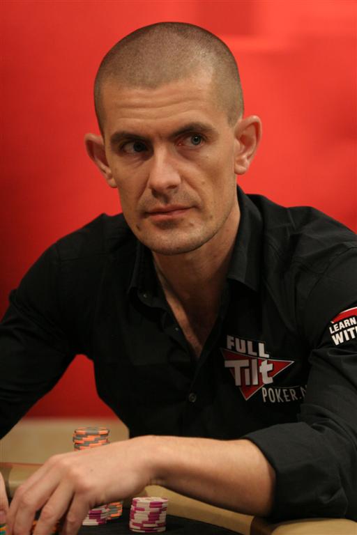 1747759465_original_GusHansen2_Large_.JPG