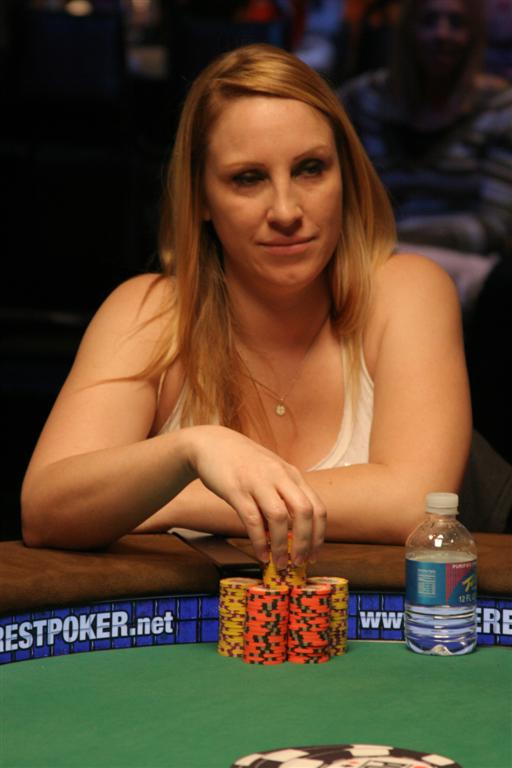 1747759852_original_HollyHodge_Large_.JPG