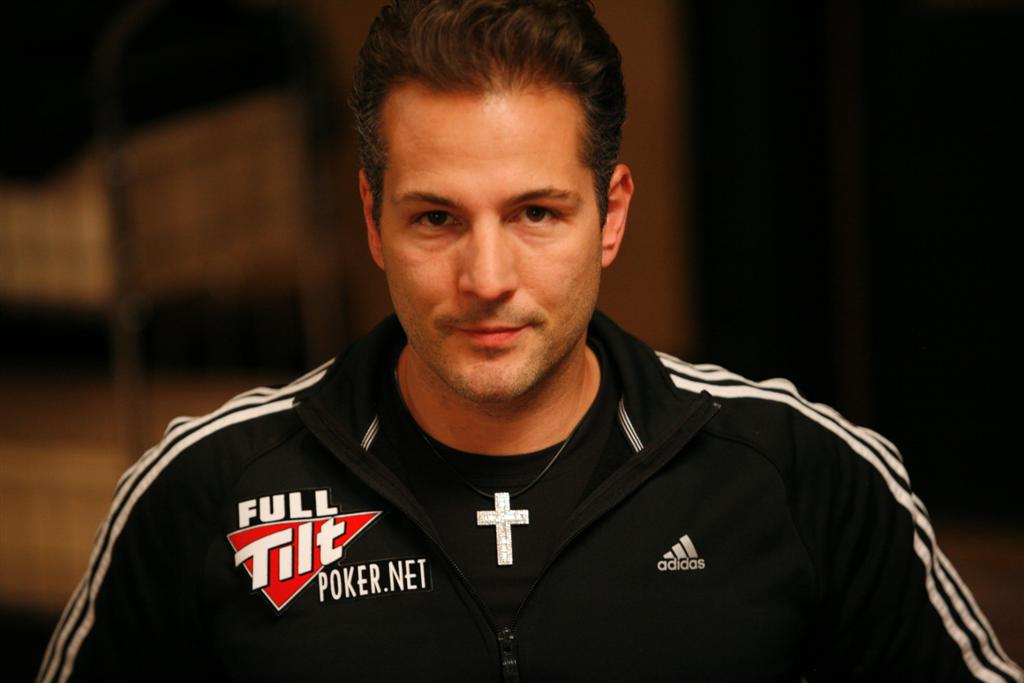 1747760101_original_MarcoTraniello_Large_.JPG