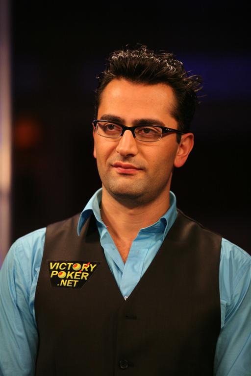 Antonio Esfandiari