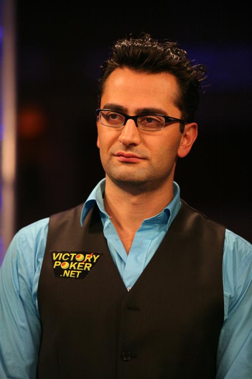 Antonio Esfandiari