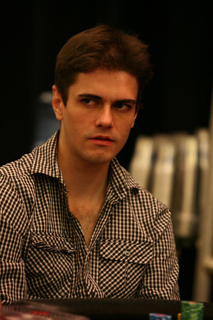 1747760718_original_James_Obst_2_Large_.JPG