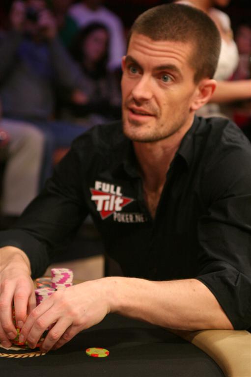 1747760768_original_Gus_Hansen_Large_.JPG