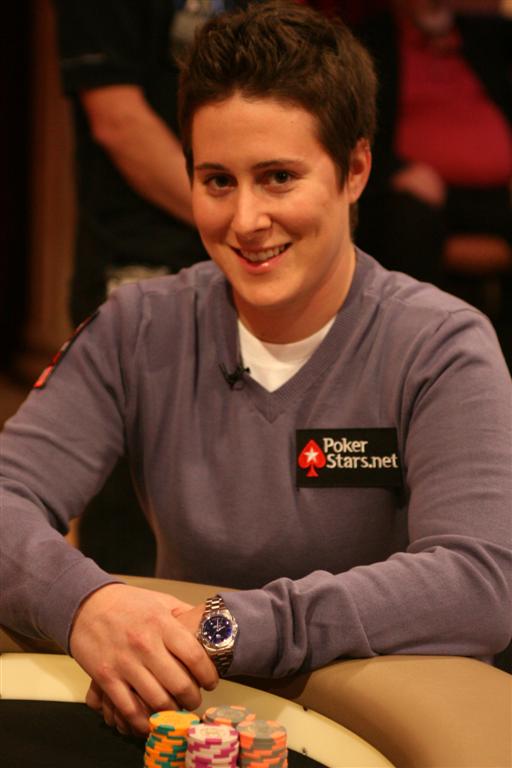 1747760793_original_Vanessa_Selbst_2_Large_.JPG