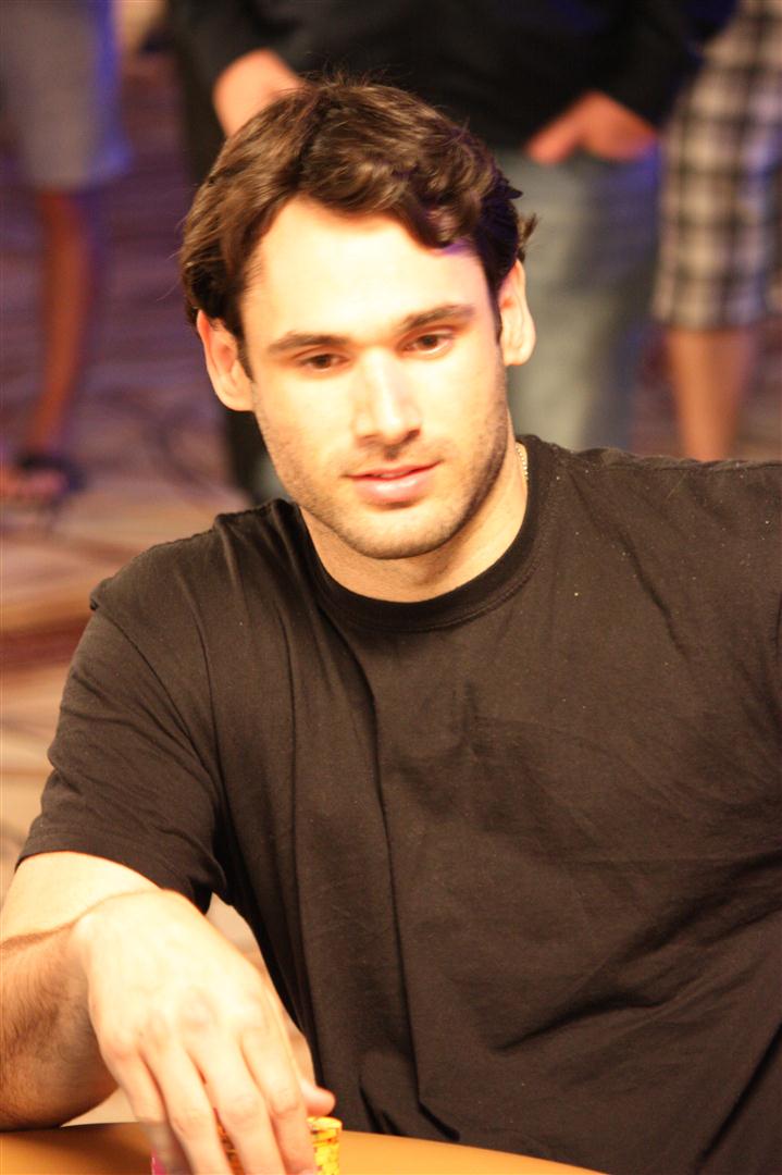 1747761130_original_Matt_Schreiber_Large_.JPG