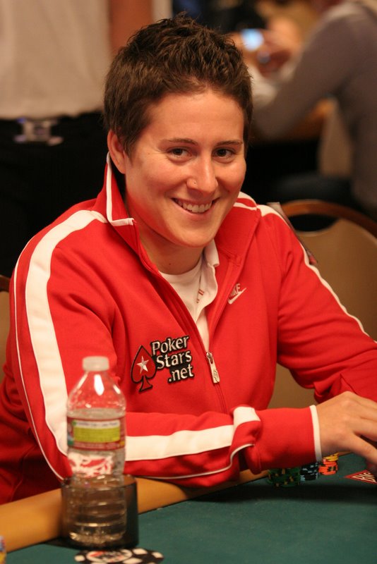 1747761527_original_Vanessa_Selbst.JPG