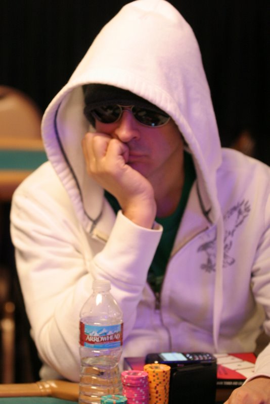 1747761536_original_Phil_Laak.JPG