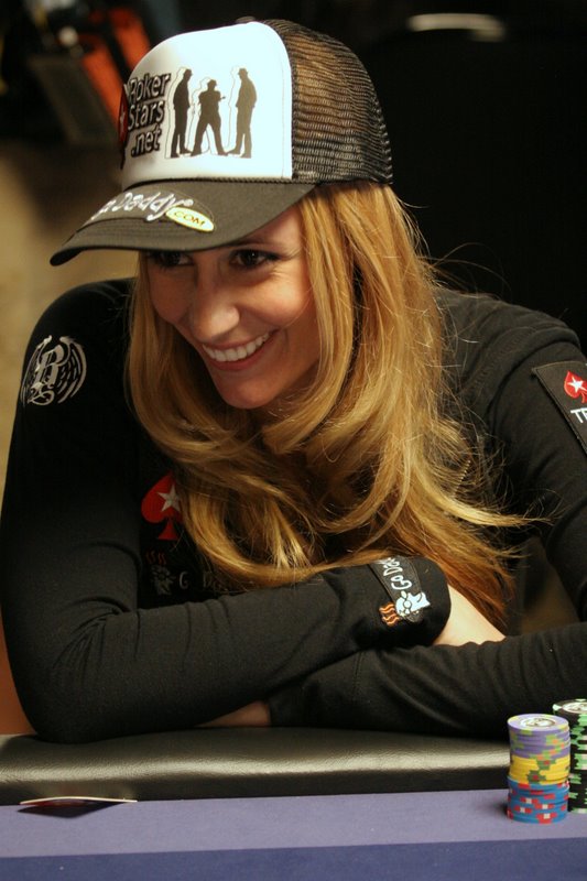 1747762590_original_Vanessa_Rousso.JPG