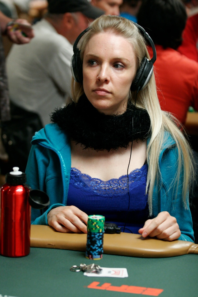 1747762597_original_me_-_WSOP_10_blue_tank2.jpg