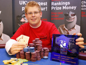 Tony Phillips Wins GUKPT Newcastle