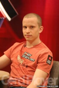 How Pros Prepare for the WSOP