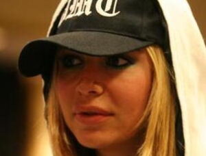 Irishman wins Full Tilt Series of Poker Event 24