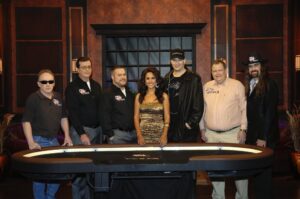 Hellmuth, Ferguson Take on Qualifiers on Poker After Dark