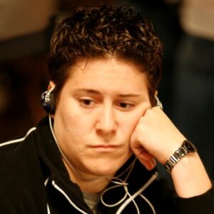 Selbst Moves Up Day 2B Leaderboard