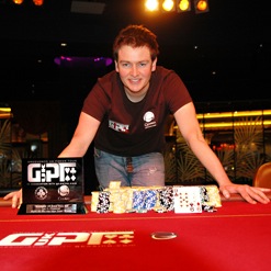 Stuart Rutter is GUKPT Coventry Champion