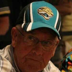 WSOP: Harold Angle Wins Senior Event