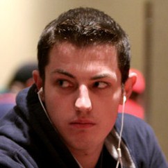 Tom Dwan Makes WSOP Bracelet Bets