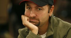 Negreanu in Stars Showdown