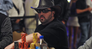 WSOP: Bach Leads Final 142 Players