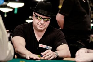 Poker Agency Targets European Full Tilt Pros 