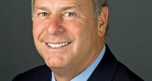 Greenspun Critical of Adelson's Web Poker Position