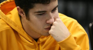 Online Players Struggle With Money In Limbo